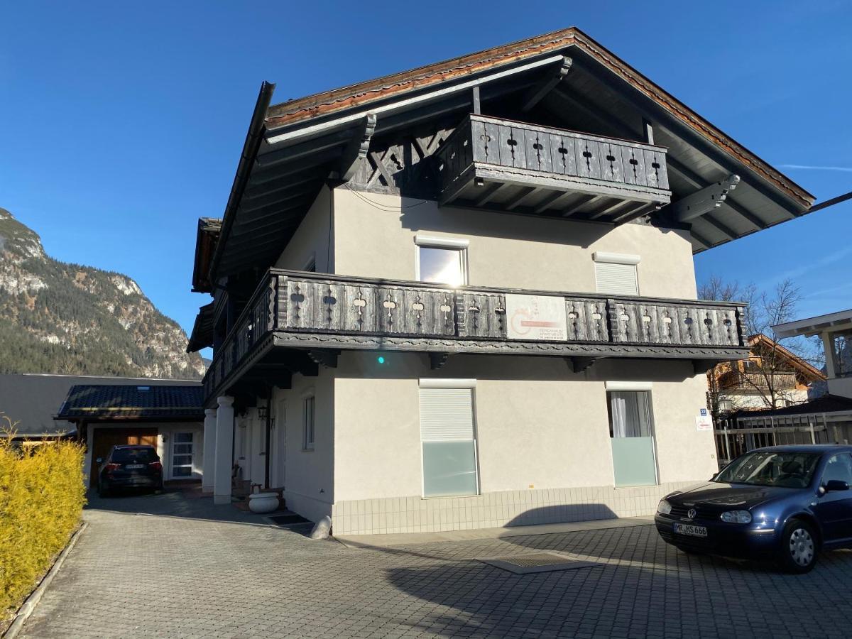 Apartamento Ferienhaus Butterfly Garmisch-Partenkirchen Exterior foto