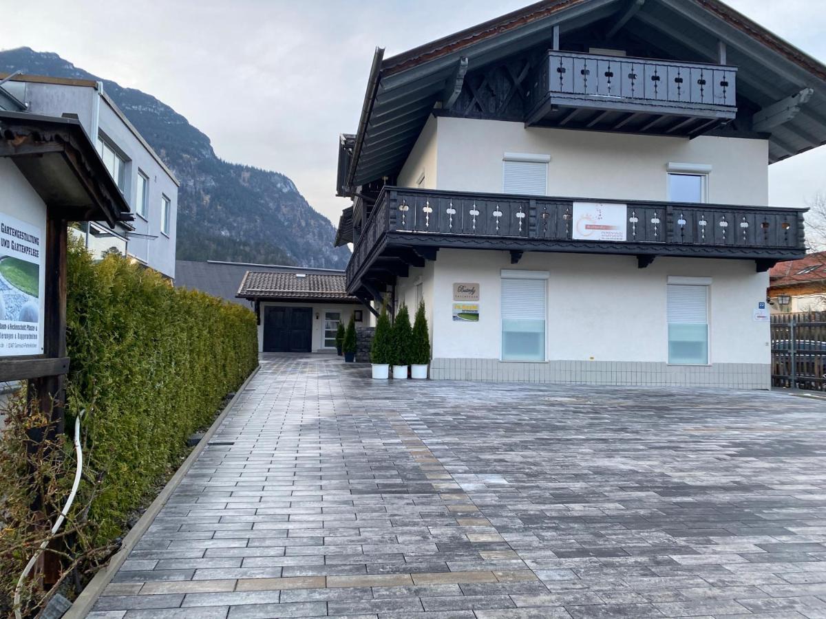 Apartamento Ferienhaus Butterfly Garmisch-Partenkirchen Exterior foto