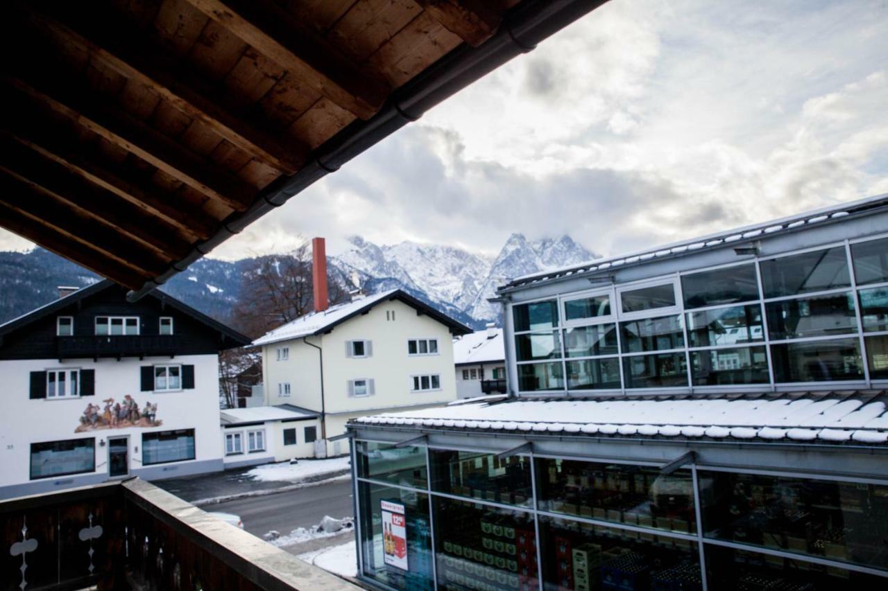 Apartamento Ferienhaus Butterfly Garmisch-Partenkirchen Exterior foto